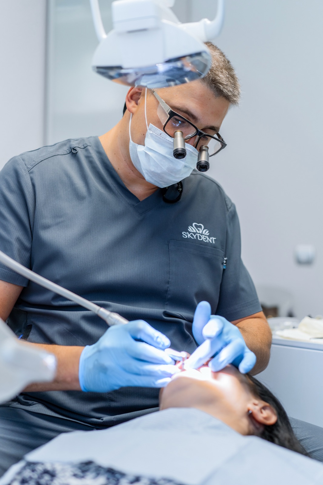 Dr. Emre Kaya